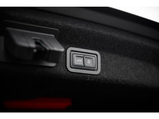 Audi A6 Limousine 50 TFSI e quattro S edition | Panoramadak | Servosluiting | City | Tour | Leder | ActivLease financial lease