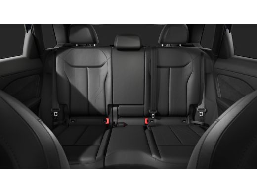 Audi Q3 S edition | Adaptive cruise control | Audi sound system | Climate pakket plus ActivLease financial lease
