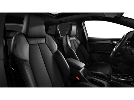 Audi Q4 e-tron S edition | Achterklep, automatisch bedienbaar | Achteruitrijcamera | Adaptive cruise control ActivLease financial lease