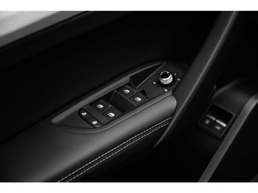 Audi Q5 Sportback S edition competition Luchtvering | Panoramadak | Stylingpakket Carbon | 360 graden cam... ActivLease financial lease