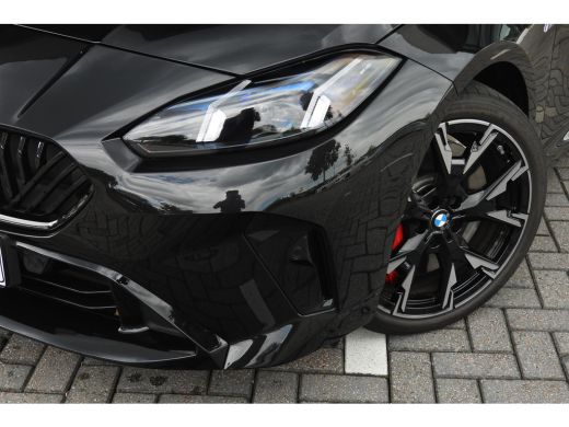 BMW 1 Serie 120 High Executive M Sport Automaat / Panoramadak / Sportstoelen / M Adaptief onderstel / Adaptie... ActivLease financial lease