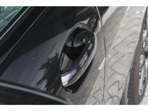 BMW 2 Serie 220 M Sport Automaat / Sportstoelen / Achteruitrijcamera / M Adaptief onderstel / Adaptieve LED /... ActivLease financial lease