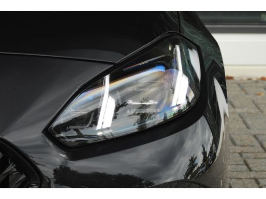 BMW 2 Serie 220 M Sport Automaat / Sportstoelen / Achteruitrijcamera / M Adaptief onderstel / Adaptieve LED /... ActivLease financial lease