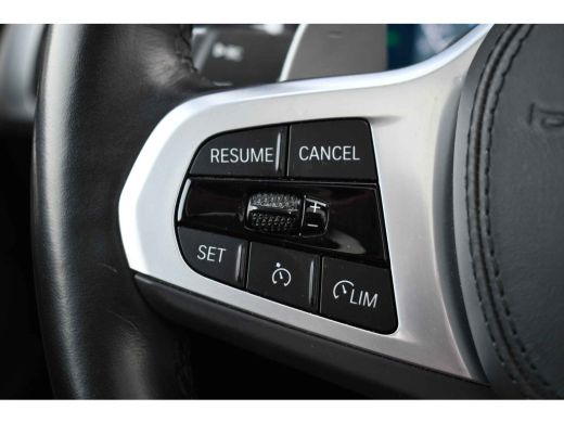 BMW X3 xDrive30e M-Sport Pano Trekhaak Camera HiFi DA-pack ActivLease financial lease