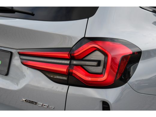 BMW X3 xDrive30e M-Sport Brooklyngrau! Pano Trekh Cam HiFi DA-pack ActivLease financial lease