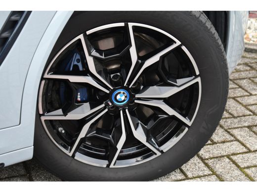 BMW X3 xDrive30e M-Sport Brooklyngrau! Pano Trekh Cam HiFi DA-pack ActivLease financial lease