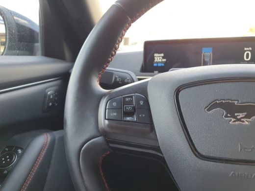 Ford Mustang Mach-E Mach-E AWD 75 kWh | Pano | Camera | B&O Audio | Adap. Cruise | BLIS ActivLease financial lease