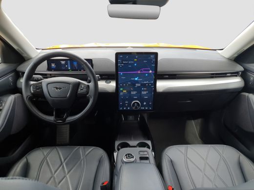 Ford Mustang Mach-E Mach-E Extended RWD 98 kWh | Camera | Adap. Cruise | Carplay | Stoelverwarming ActivLease financial lease