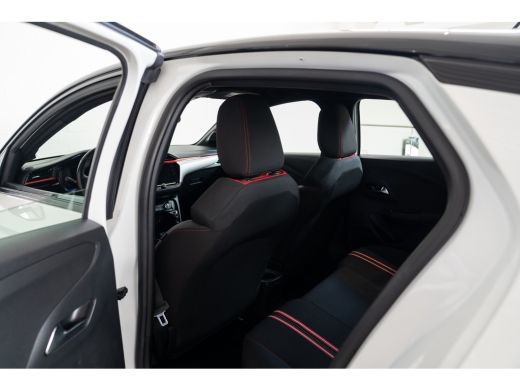 Opel Corsa 1.2 Turbo 100PK GS Line | Zwarte hemel | Navigatie | Camera | Parkeersensoren | Lichtmetalen velg... ActivLease financial lease