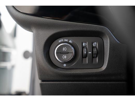 Opel Corsa 1.2 Turbo 100PK GS Line | Zwarte hemel | Navigatie | Camera | Parkeersensoren | Lichtmetalen velg... ActivLease financial lease