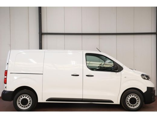 Toyota ProAce 2.0 D-4D 145PK L2H1 EURO 6 ActivLease financial lease