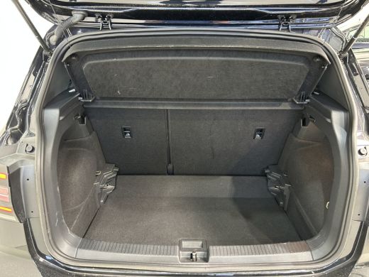 Volkswagen T-Cross 1.5 TSI 150pk DSG R-Line Business ActivLease financial lease