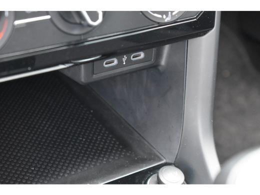 Volkswagen T-Cross 1.0 TSI 95PK Life ADAPT. CRUISE | DAB | AIRCO | ELEKTR. PAKKET | 16 INCH ActivLease financial lease