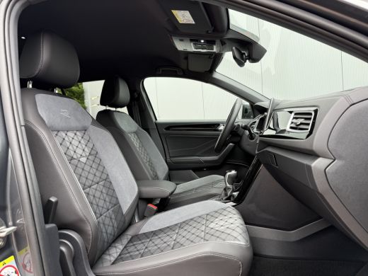 Volkswagen T-Roc 1.5 TSI 150pk DSG R-Line | Acc | Side assist | Camera ActivLease financial lease