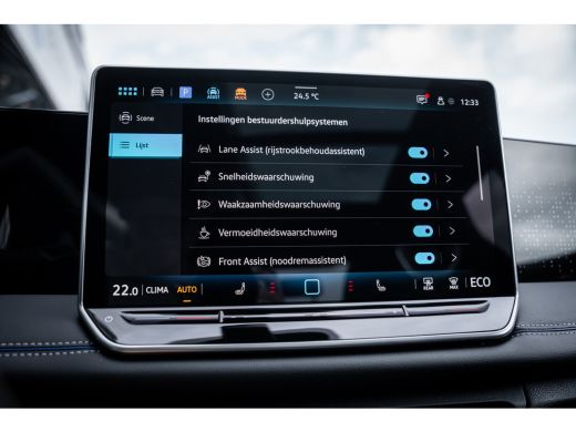 Volkswagen Tiguan R-Line Edition - eHybrid Inclusief €2000,- inruilvoordeel | 'App-Connect' draadloze smartphone in... ActivLease financial lease
