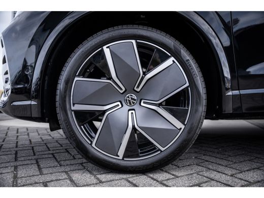 Volkswagen Tiguan R-Line Edition - eHybrid Inclusief €2000,- inruilvoordeel | 'App-Connect' draadloze smartphone in... ActivLease financial lease