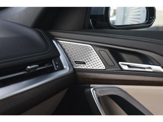 BMW X1 xDrive30e High Executive M Sport Automaat / Panoramadak / Sportstoelen / M Adaptief onderstel / A... ActivLease financial lease