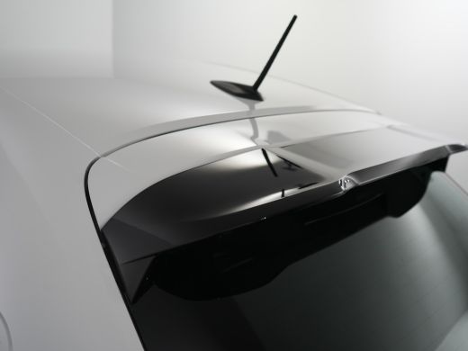 Peugeot 208 Style | Dashboard en deurpanelen in kunststof met carboneffect | Ecoled koplampen | Elektrisch ve... ActivLease financial lease