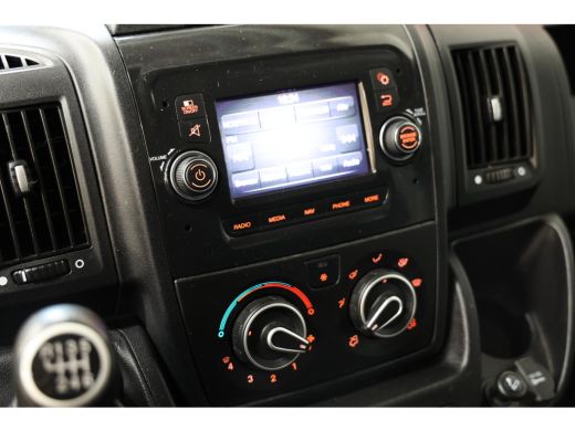 Peugeot Boxer 2.2 BlueHDi 140PK L4H3 ActivLease financial lease