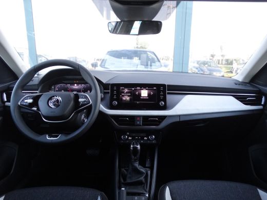 Skoda Kamiq Business Edition | Achteruitrijcamera | Chromen raamlijsten | Cruise control met speedlimiter ActivLease financial lease
