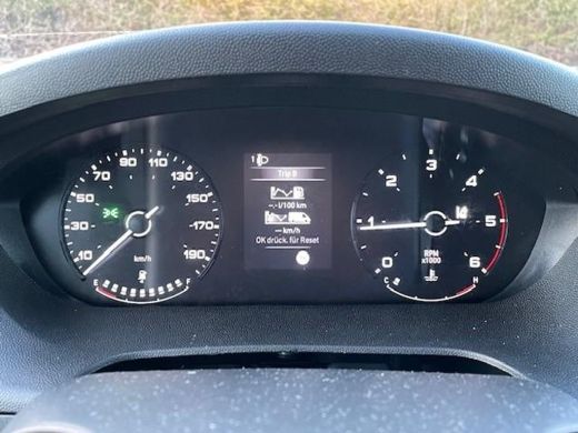 Toyota ProAce 2.2 D-4D L2H2 Comfort |  Direct leverbaar | BPM Vrij | ActivLease financial lease