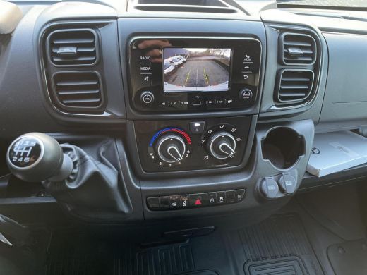 Toyota ProAce 2.2 D-4D L2H2 Comfort |  Direct leverbaar | BPM Vrij | ActivLease financial lease