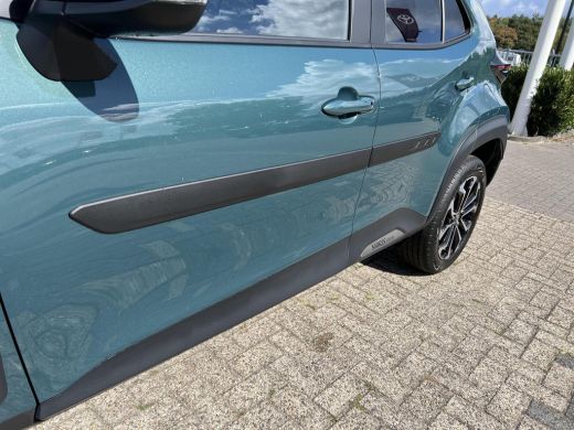 Toyota Yaris Cross 1.5 Hybrid 115 Dynamic Comfort pack ActivLease financial lease
