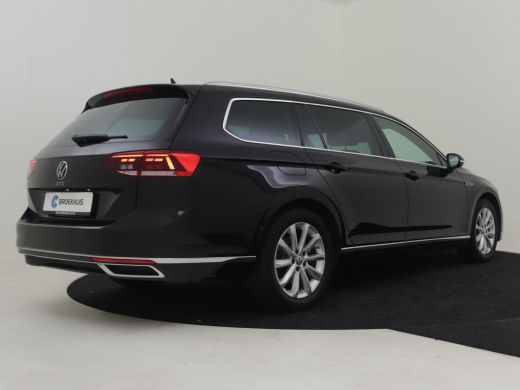 Volkswagen Passat Variant 1.4 TSI PHEV GTE Business 218pk Dodehoekdetectie | Camera achter | Park assist | Adaptief... ActivLease financial lease
