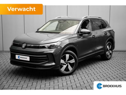 Volkswagen Tiguan Life Edition - eHybrid | 'App-Connect' draadloze smartphone integratie | Automatische afstandsreg... Volkswagen Tiguan Life Edition - eHybrid | 'App-Connect' draadloze smartphone integratie | Automatische afstandsreg...