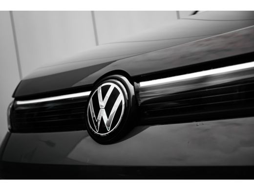 Volkswagen Tiguan Life Edition - eHybrid | 'App-Connect' draadloze smartphone integratie | Automatische afstandsreg... ActivLease financial lease