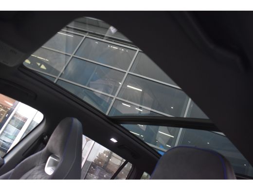 Volkswagen Tiguan R-Line Edition - eHybrid | 'App-Connect' draadloze smartphone integratie | Automatische afstandsr... ActivLease financial lease