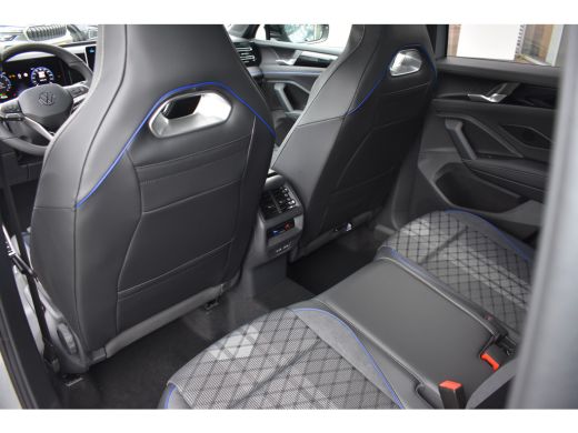 Volkswagen Tiguan R-Line Edition - eHybrid | 'App-Connect' draadloze smartphone integratie | Automatische afstandsr... ActivLease financial lease