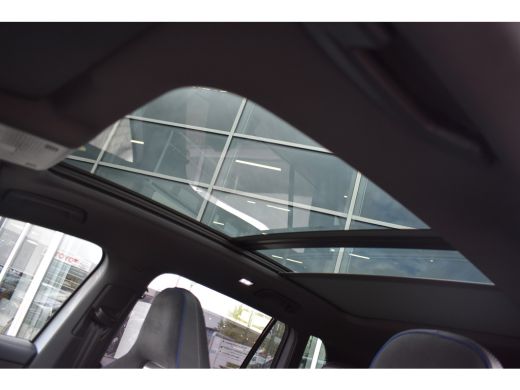 Volkswagen Tiguan R-Line Edition - eHybrid | 'App-Connect' draadloze smartphone integratie | Automatische afstandsr... ActivLease financial lease