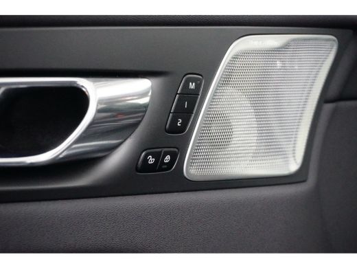 Volvo  XC60 | Luchtvering | Bowers & Wilkins | Panoramadak | Head-up Display | 360 Camera | Trekhaak | Luchtv... ActivLease financial lease