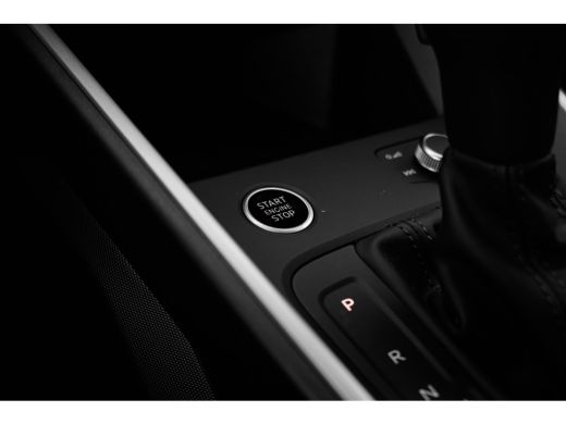 Audi A1 Sportback Sportback 25 TFSI Advanced edition 96PK Automaat | Stoelverw. voor | Climate control | Apple carp... ActivLease financial lease