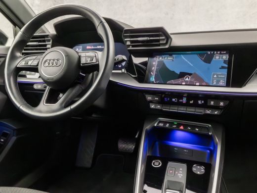 Audi A3 Sportback 40 TFSI e Sportline Automaat (APPLE CARPLAY, GROOT NAVI, ADAPTIVE CRUISE, SFEERVERLICHT... ActivLease financial lease