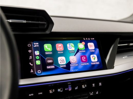 Audi A3 Sportback 40 TFSI e Sportline Automaat (APPLE CARPLAY, GROOT NAVI, ADAPTIVE CRUISE, SFEERVERLICHT... ActivLease financial lease