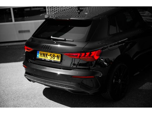 Audi A3 Sportback 45 TFSI e 245pk S edition Competition | Panoramadak | Head-Up | Stoelen Elektrisch | Do... ActivLease financial lease
