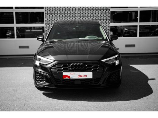 Audi A3 Sportback 45 TFSI e 245pk S edition Competition | Panoramadak | Head-Up | Stoelen Elektrisch | Do... ActivLease financial lease