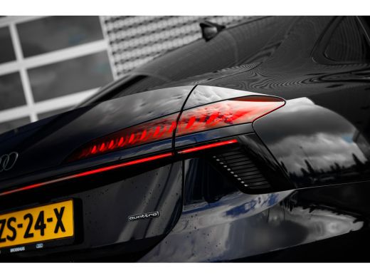 Audi A6 Limousine 2.0 e-hybrid quattro S Edition | Draadloze telefoonlader | LED dagrijverlichting | Rijs... ActivLease financial lease