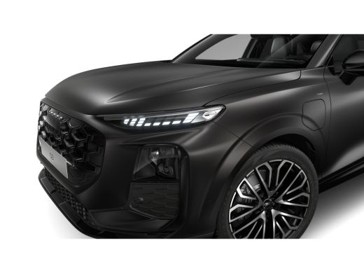Audi Q3 S edition | Adaptive cruise control | Audi sound system | Climate pakket plus ActivLease financial lease