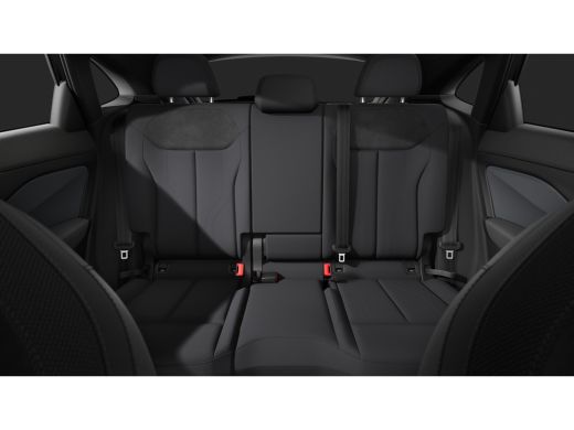 Audi Q3 S edition | Adaptive cruise control | Audi sound system | Cruise control ActivLease financial lease