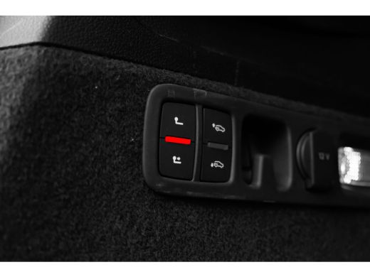 Audi Q7 55 TFSI e quattro Pro Line S 381PK | Verlengde garantie 10/2028 | Nachtzicht | Trekhaak | Panoram... ActivLease financial lease