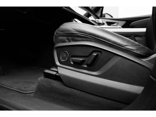 Audi Q7 55 TFSI e quattro Pro Line S 381PK | Verlengde garantie 10/2028 | Nachtzicht | Trekhaak | Panoram... ActivLease financial lease