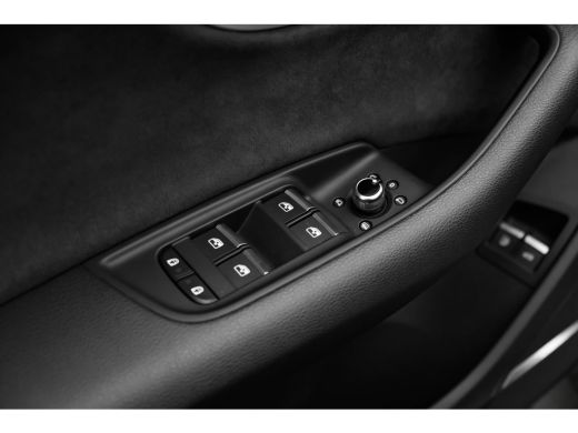Audi Q7 55 TFSI e quattro Pro Line S 381PK | Verlengde garantie 10/2028 | Nachtzicht | Trekhaak | Panoram... ActivLease financial lease