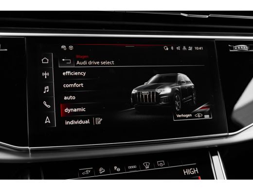 Audi Q7 55 TFSI e quattro Pro Line S 381PK | Verlengde garantie 10/2028 | Nachtzicht | Trekhaak | Panoram... ActivLease financial lease