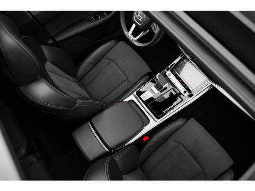 Audi Q7 55 TFSI e quattro Pro Line S 381PK | Verlengde garantie 10/2028 | Nachtzicht | Trekhaak | Panoram... ActivLease financial lease