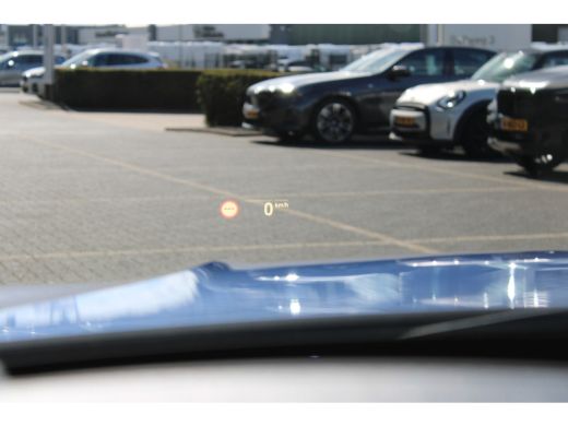 BMW 3 Serie 330i High Executive M Sport Automaat / Schuif-Kanteldak / Sportstoelen / Achteruitrijcamera / Las... ActivLease financial lease