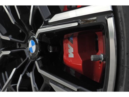 BMW i4 eDrive35 M Sport / Schuif-kanteldak / Adaptieve LED / Comfort Access / Stoelverwarming / BMW Live... ActivLease financial lease