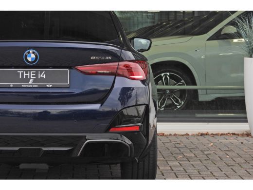 BMW i4 eDrive35 M Sport / Schuif-kanteldak / Adaptieve LED / Comfort Access / Stoelverwarming / BMW Live... ActivLease financial lease